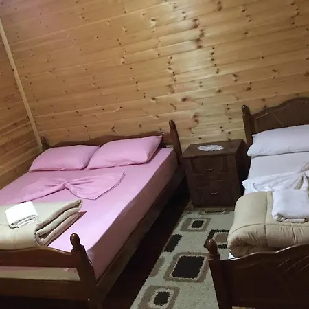 Vendégház Zariklis Theth