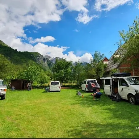 Vendégház Zariklis Theth