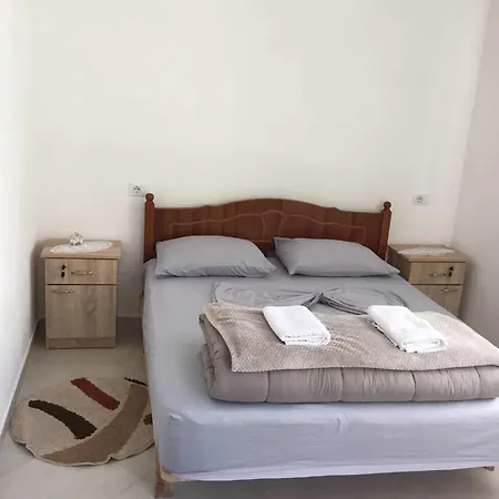 Vendégház Zariklis Theth