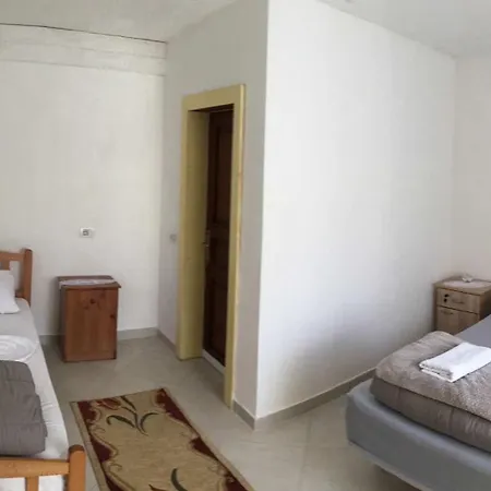 Zariklis Affittacamere *